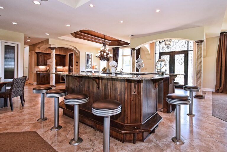 Kitchen Island Seating