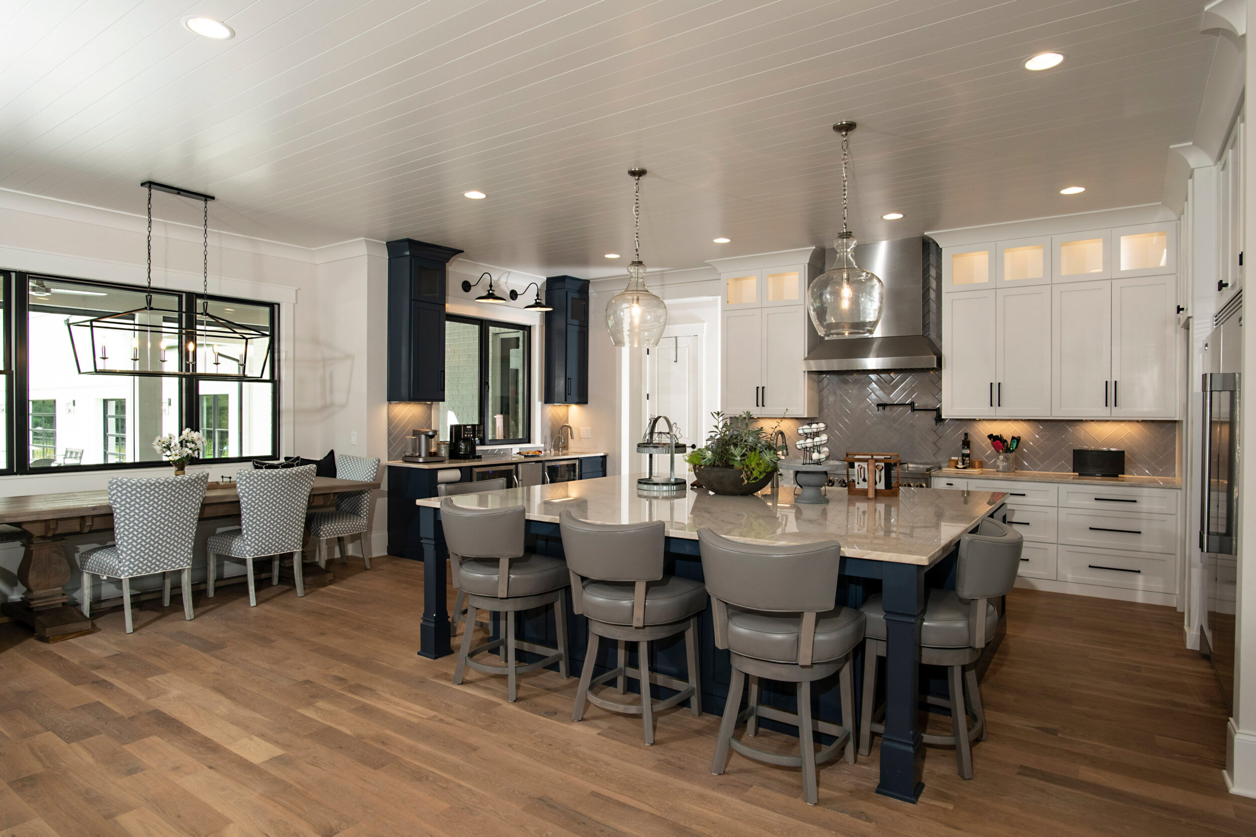 Kitchen Island Seating